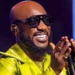 Kwabena Kwabena Delivers Unforgettable Performance in Takoradi Despite Rain